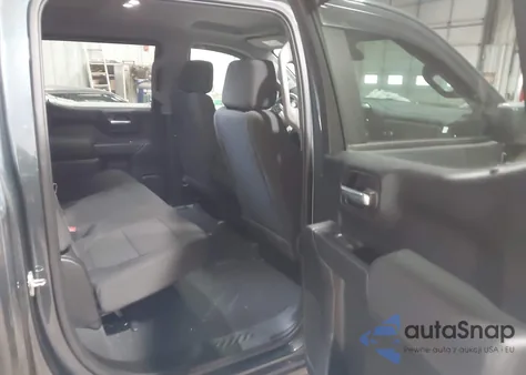 2021 Chevrolet Silverado 1500 4Wd Short Bed Custom Trail Boss z USA, uszkodzony, nr VIN 1GCPYCEF4MZ289181